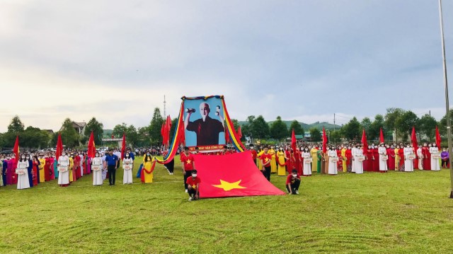 Sơn Kim 1 tổ chức khai mạc Đại hội thể dục thể thao lần thứ V, phát động phong trào “Toàn dân rèn luyện thân thể theo...